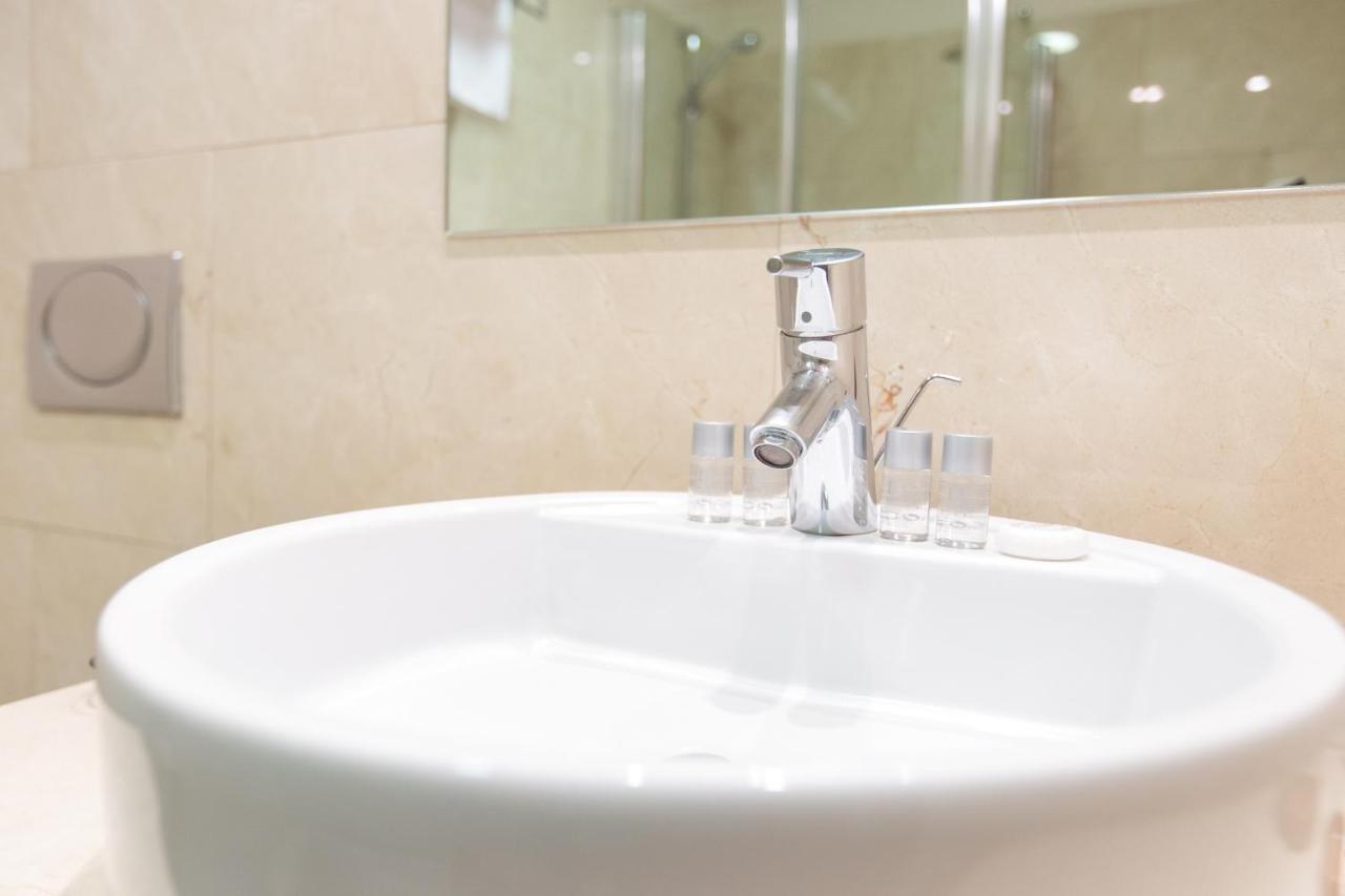 Hotel Garelos ベタンソス エクステリア 写真