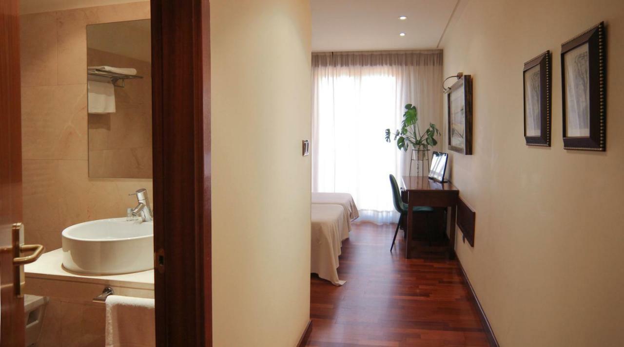Hotel Garelos ベタンソス エクステリア 写真